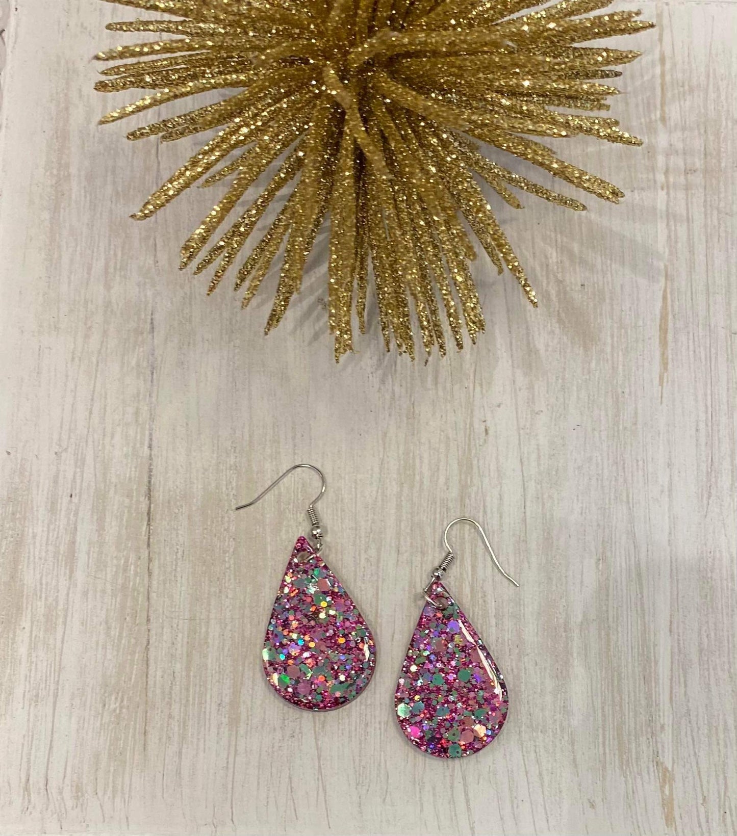 Teardrop Handmade resin and glitter earrings