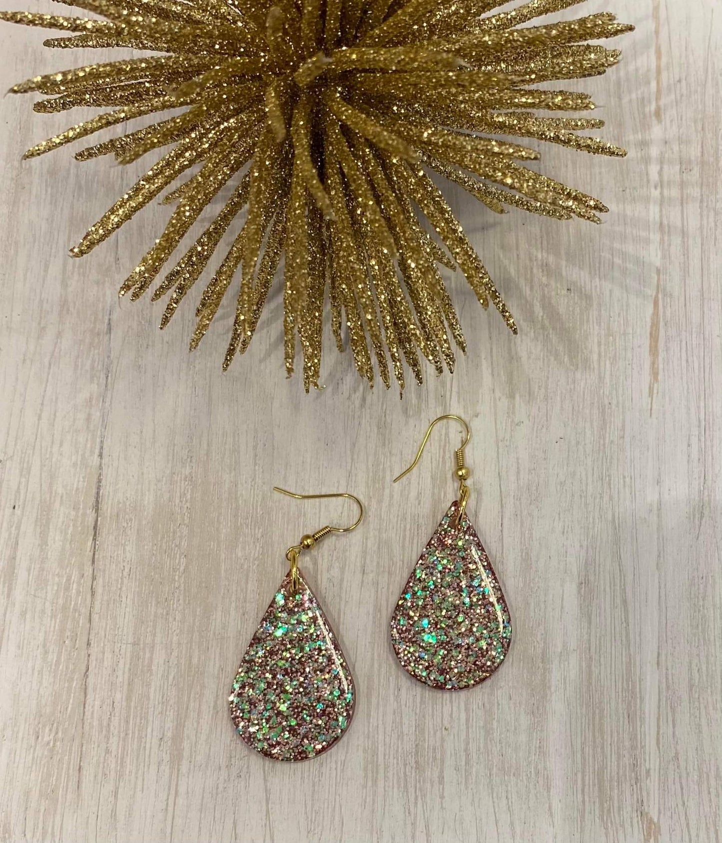 Teardrop Handmade resin and glitter earrings